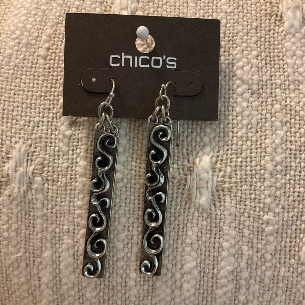 0143-Chico's Silver and Black Swirl Earrings